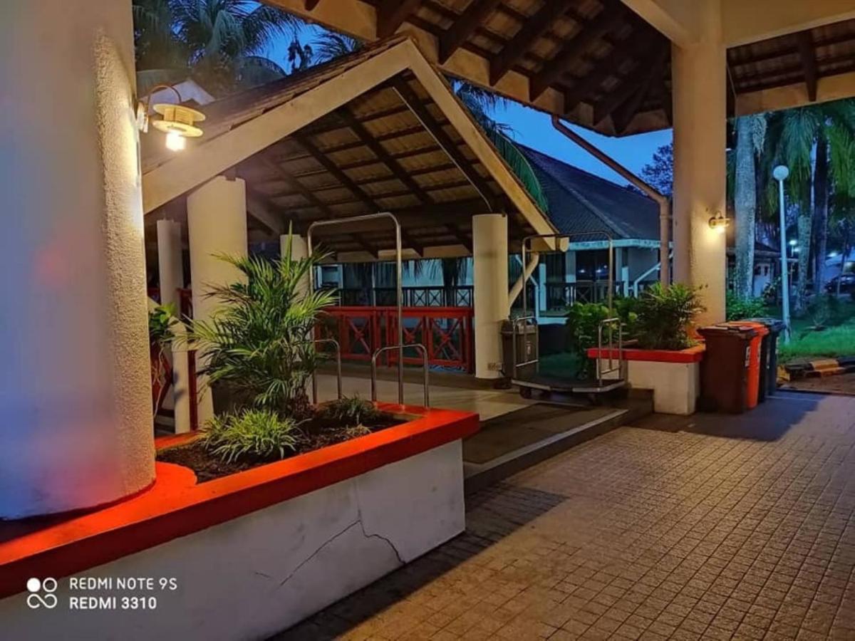 Hotel Felda Residence Sahabat Kampong Ateamu Exterior photo